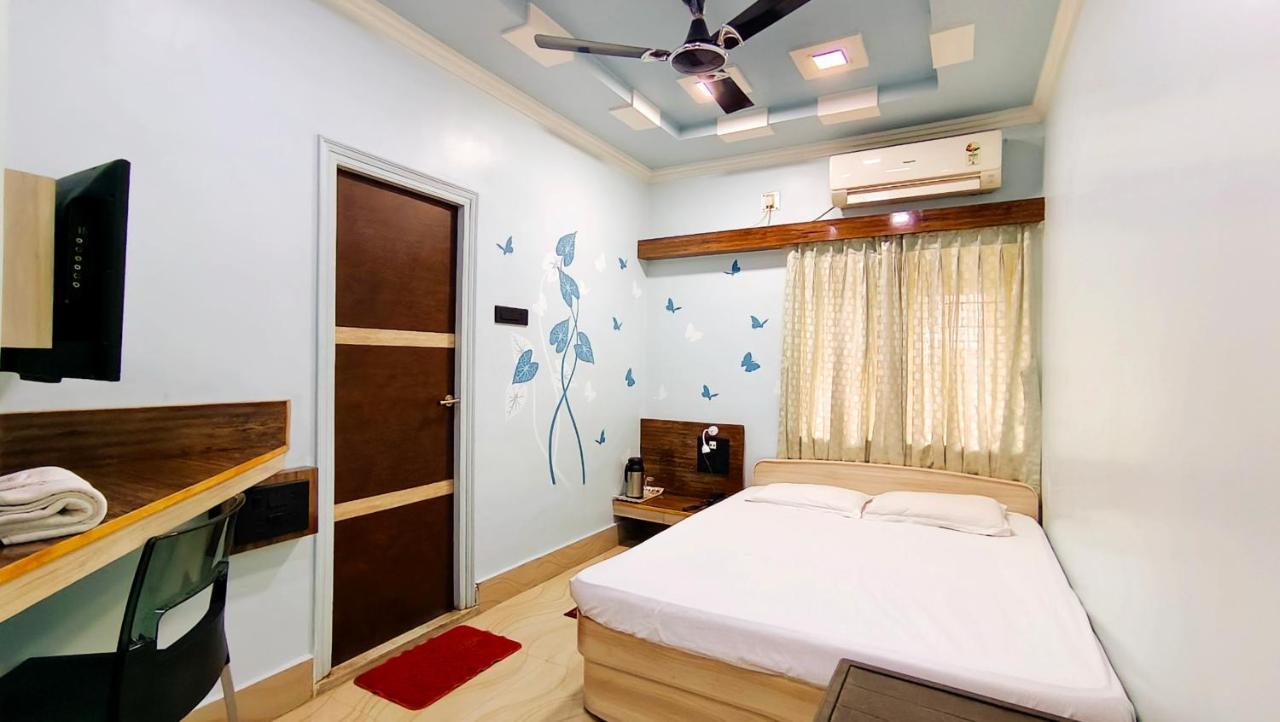 Hotel Samrat Baharampur Exterior foto